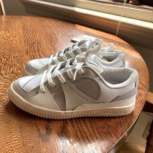 Airwalk x Han Sneaker